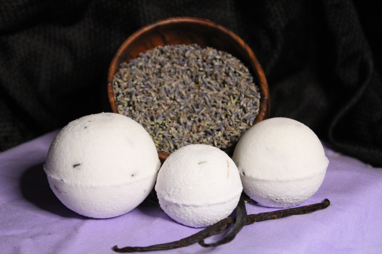 Lavender and Vanilla Bath Bomb
